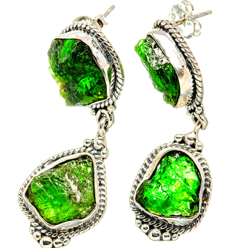 Chrome Diopside Earrings handcrafted by Ana Silver Co - EARR431022 - Photo 2