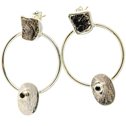 Shungite Earrings handcrafted by Ana Silver Co - EARR431369 - Photo 2