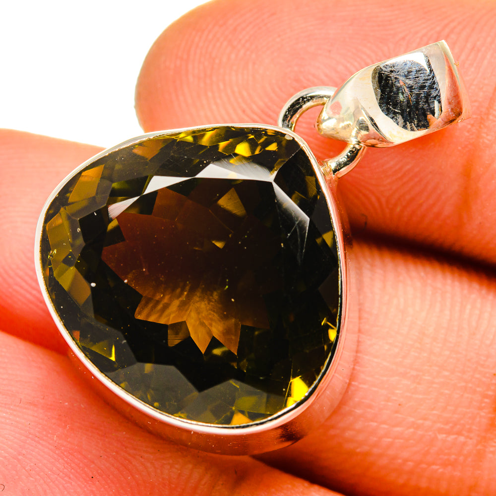 Olive Quartz Pendants handcrafted by Ana Silver Co - PD10106