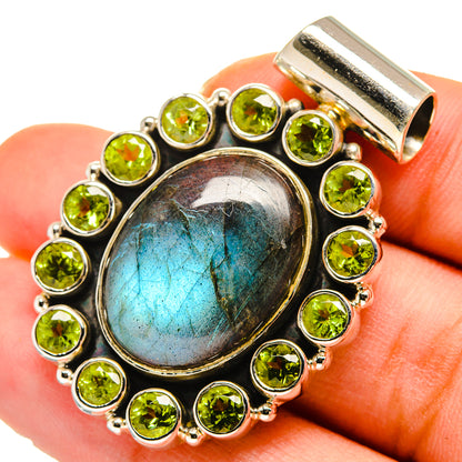 Labradorite Pendants handcrafted by Ana Silver Co - PD10133