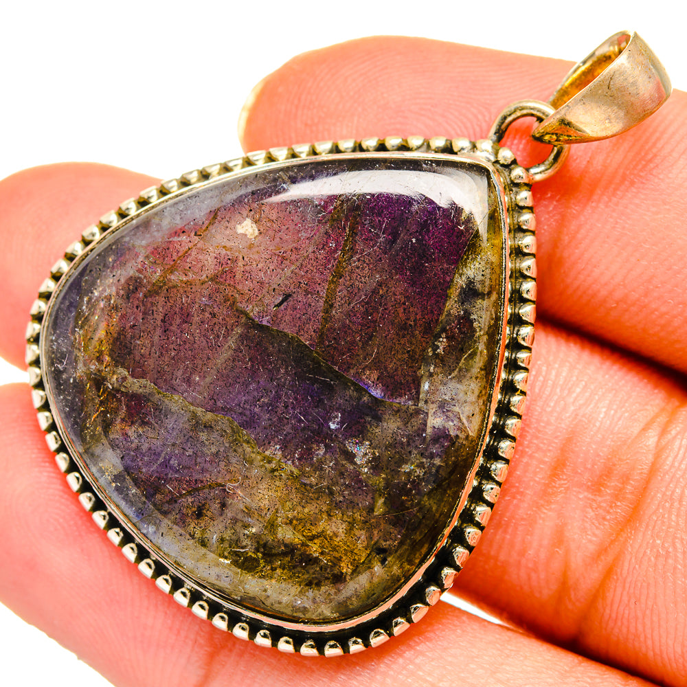 Labradorite Pendants handcrafted by Ana Silver Co - PD10714