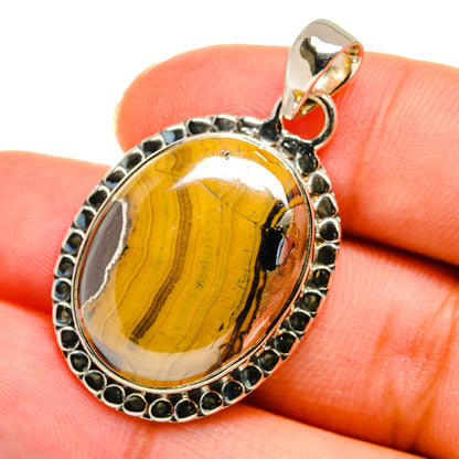 Schalenblende Pendants handcrafted by Ana Silver Co - PD11247