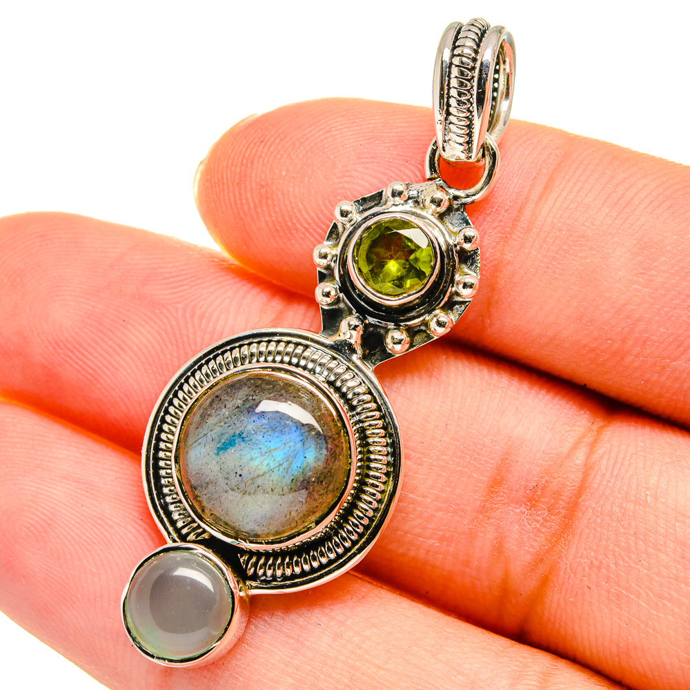 Labradorite Pendants handcrafted by Ana Silver Co - PD11250