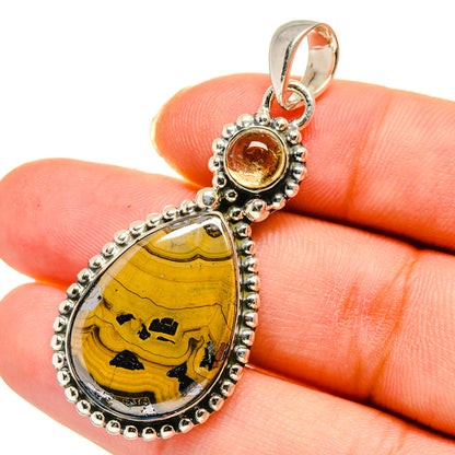 Schalenblende Pendants handcrafted by Ana Silver Co - PD11574