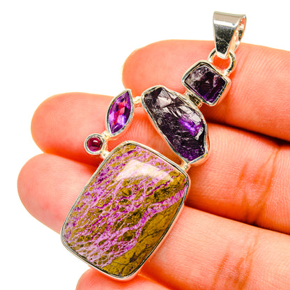 Stichtite Pendants handcrafted by Ana Silver Co - PD11884