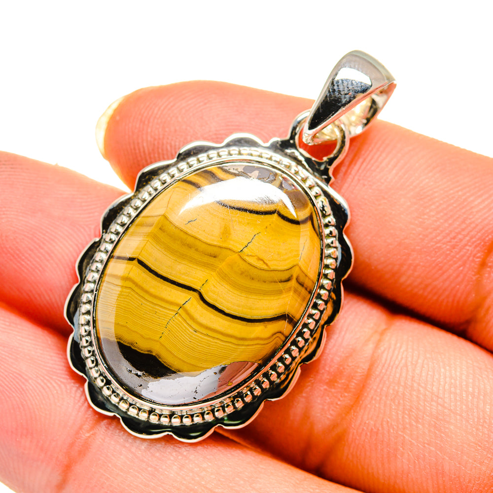 Schalenblende Pendants handcrafted by Ana Silver Co - PD12083