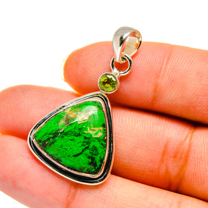 Maw Sit Sit Pendants handcrafted by Ana Silver Co - PD12126