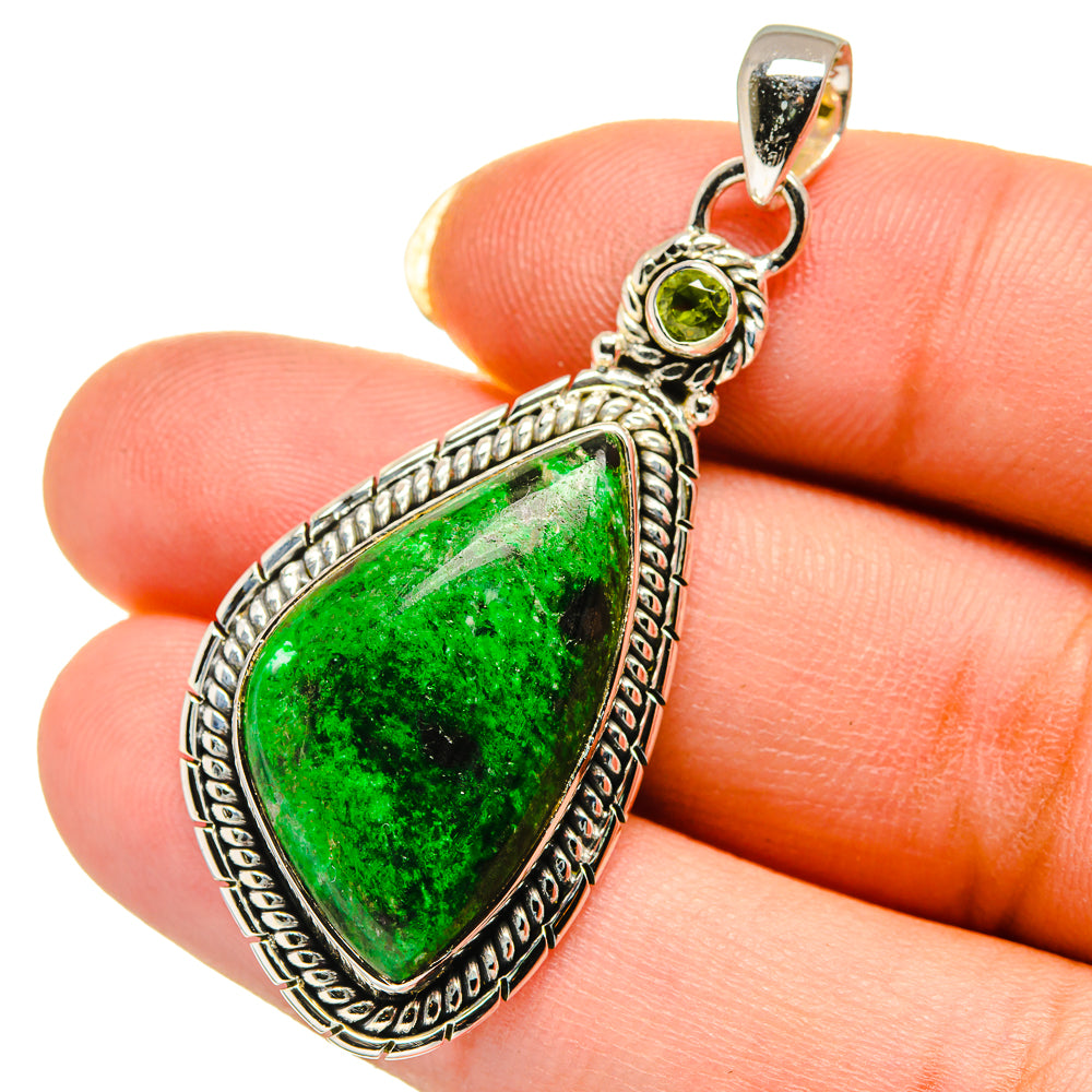 Maw Sit Sit Pendants handcrafted by Ana Silver Co - PD12545