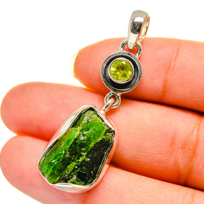 Chrome Diopside Pendants handcrafted by Ana Silver Co - PD12561
