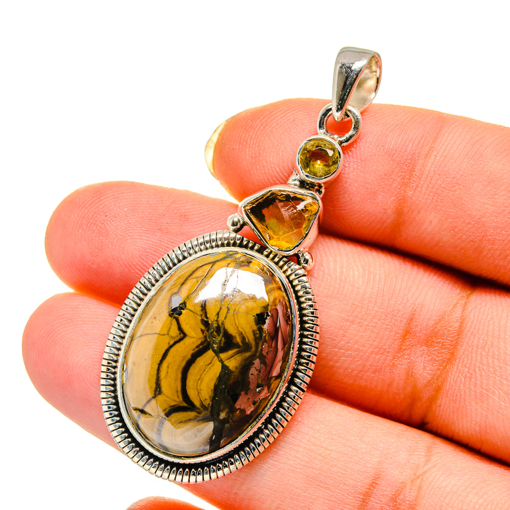 Schalenblende Pendants handcrafted by Ana Silver Co - PD12632