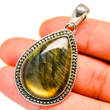 Labradorite Pendants handcrafted by Ana Silver Co - PD12702