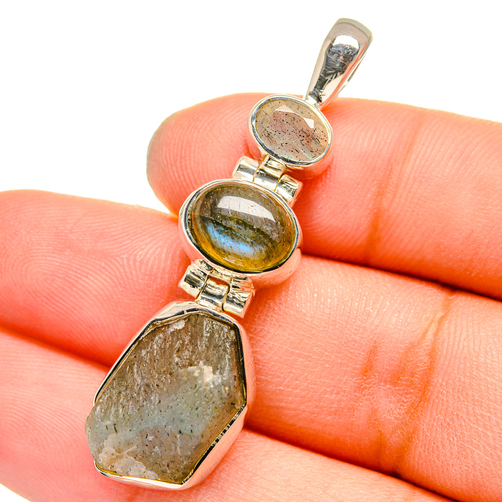 Labradorite Pendants handcrafted by Ana Silver Co - PD13025