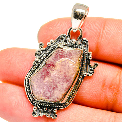 Rose Quartz Pendants handcrafted by Ana Silver Co - PD13102