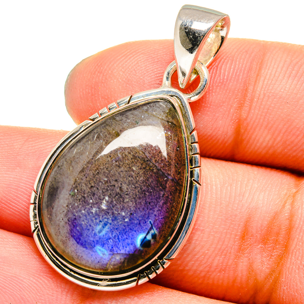 Labradorite Pendants handcrafted by Ana Silver Co - PD13291