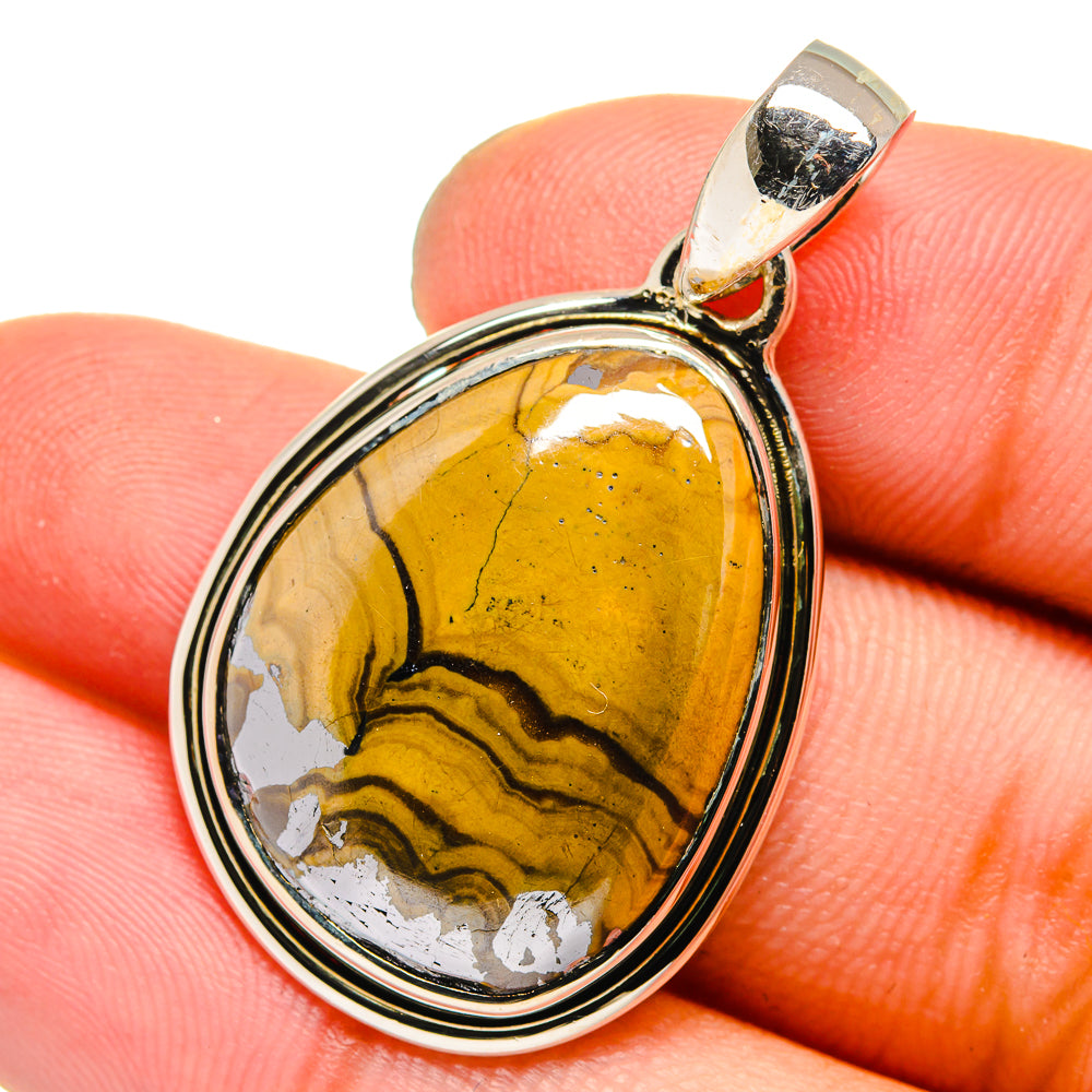 Schalenblende Pendants handcrafted by Ana Silver Co - PD13324