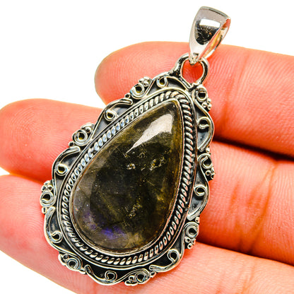 Labradorite Pendants handcrafted by Ana Silver Co - PD13346