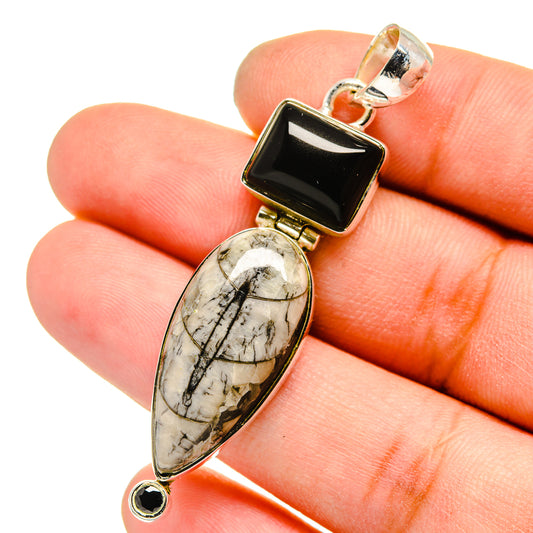 Orthoceras Fossil, Black Onyx Pendants handcrafted by Ana Silver Co - PD13613