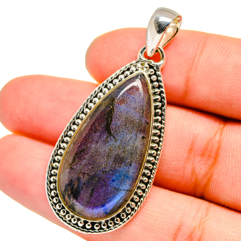 Labradorite Pendants handcrafted by Ana Silver Co - PD13622