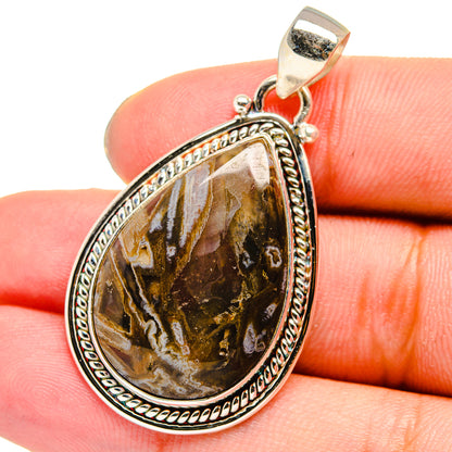 Turkish Tube Agate Pendants handcrafted by Ana Silver Co - PD13721