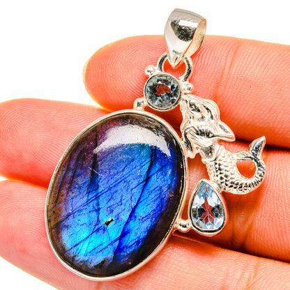 Labradorite Pendants handcrafted by Ana Silver Co - PD13852