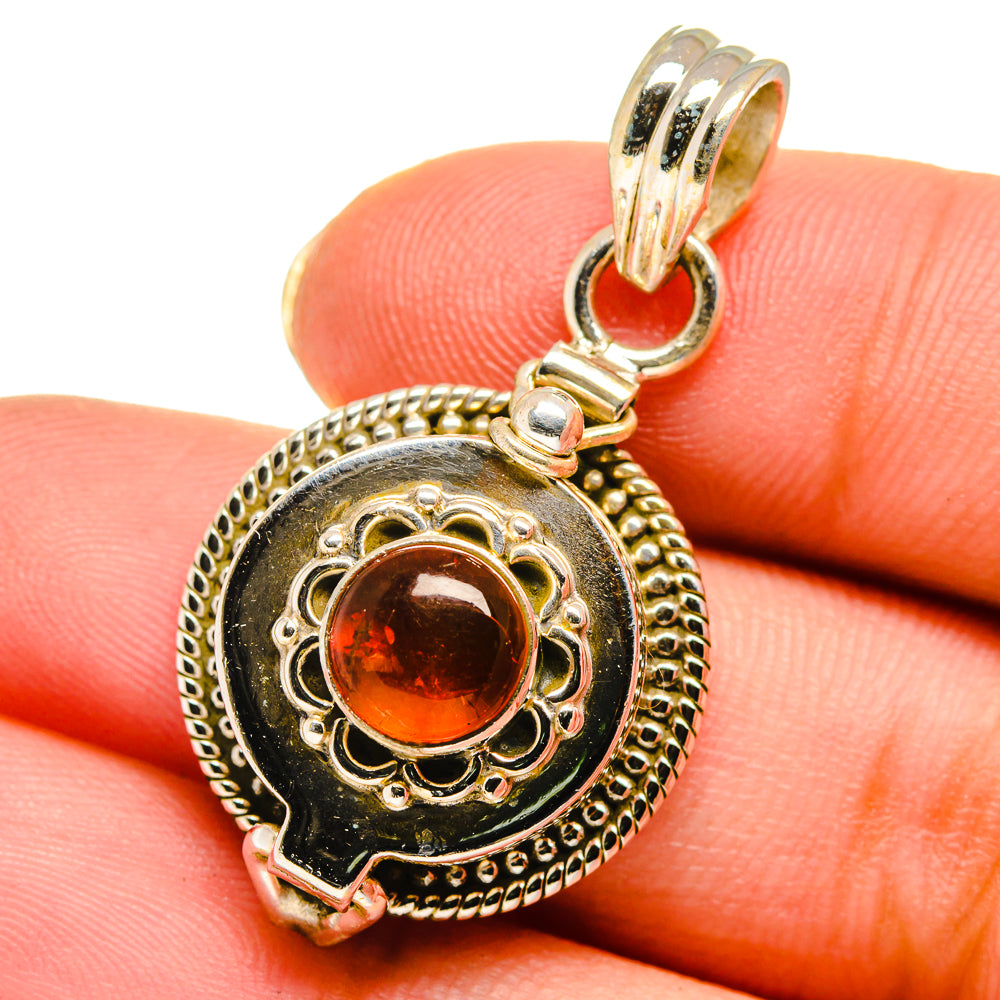 Baltic Amber Pendants handcrafted by Ana Silver Co - PD14018