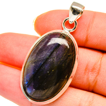 Labradorite Pendants handcrafted by Ana Silver Co - PD14394