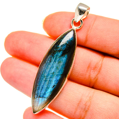 Labradorite Pendants handcrafted by Ana Silver Co - PD14399