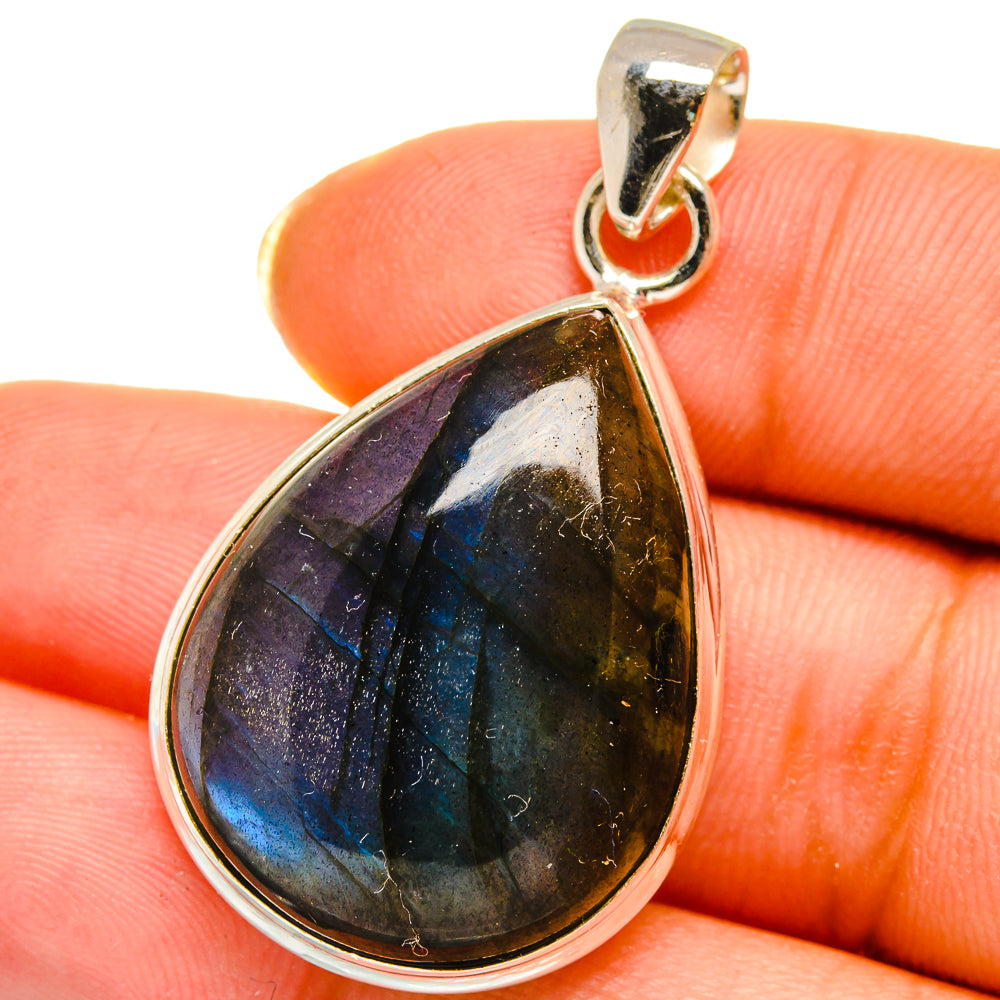 Labradorite Pendants handcrafted by Ana Silver Co - PD14542