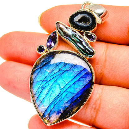 Labradorite Pendants handcrafted by Ana Silver Co - PD14645