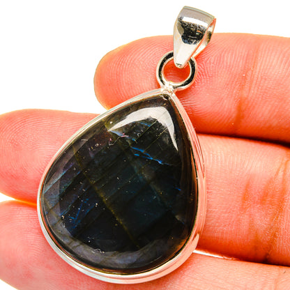 Labradorite Pendants handcrafted by Ana Silver Co - PD14891