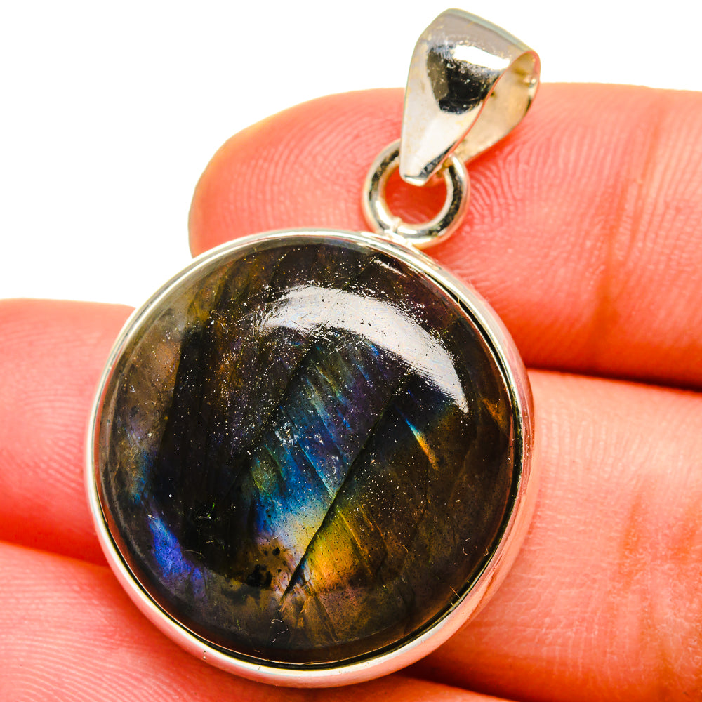 Labradorite Pendants handcrafted by Ana Silver Co - PD14901