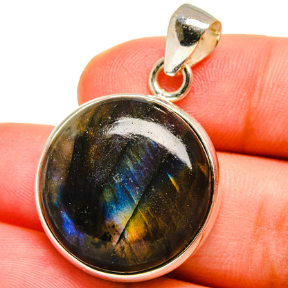 Labradorite Pendants handcrafted by Ana Silver Co - PD14901