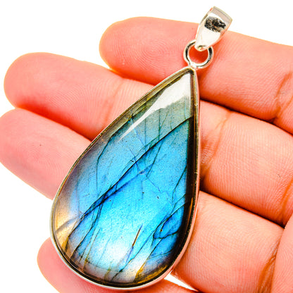 Labradorite Pendants handcrafted by Ana Silver Co - PD15283