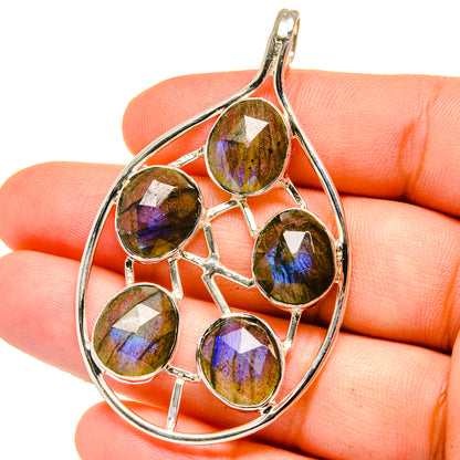 Labradorite Pendants handcrafted by Ana Silver Co - PD15394