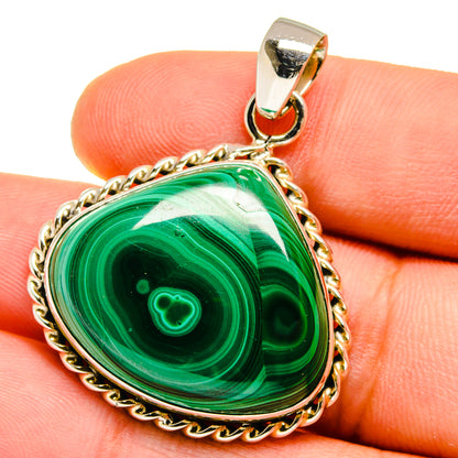 Malachite Pendants handcrafted by Ana Silver Co - PD16086