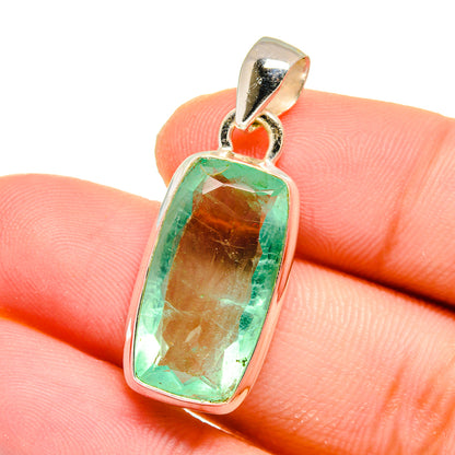 Green fluorite gemstone pendant in 925 sterling silver bezel, open bail