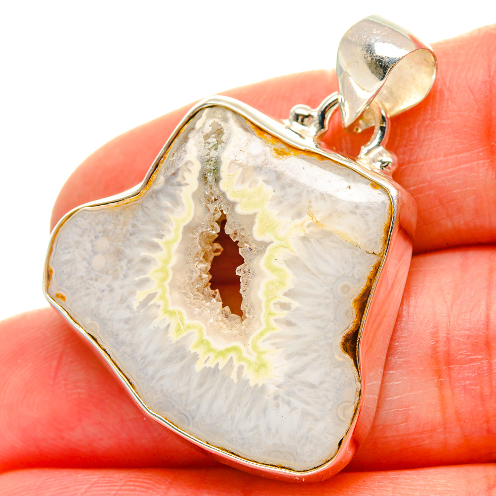 White Geode Slice Pendants handcrafted by Ana Silver Co - PD16944