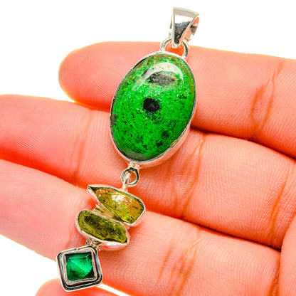 Gaspeite Pendants handcrafted by Ana Silver Co - PD17527
