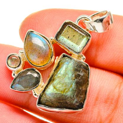 Labradorite Pendants handcrafted by Ana Silver Co - PD17543