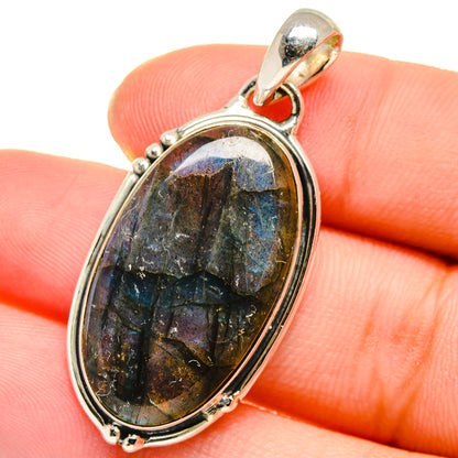 Labradorite Pendants handcrafted by Ana Silver Co - PD17544
