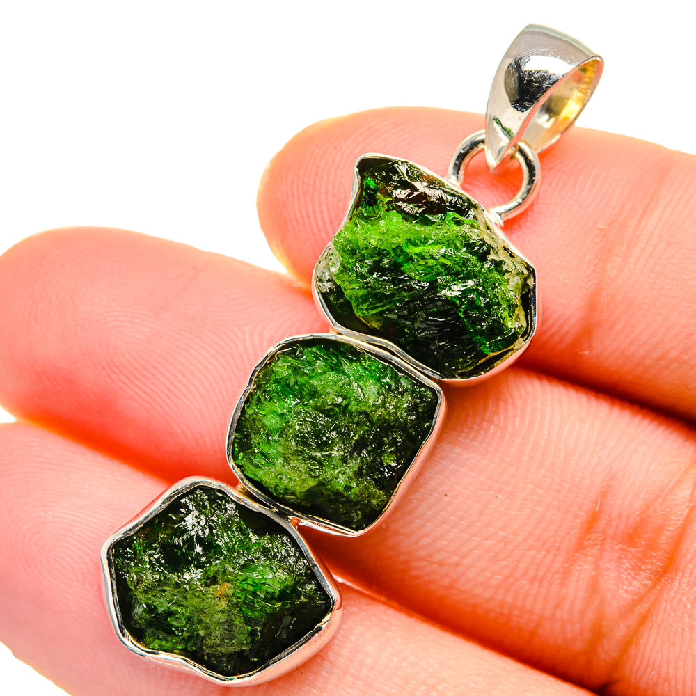 Chrome Diopside Pendants handcrafted by Ana Silver Co - PD17559