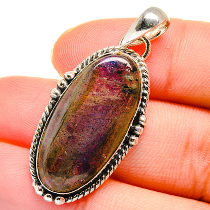 Labradorite Pendants handcrafted by Ana Silver Co - PD17561