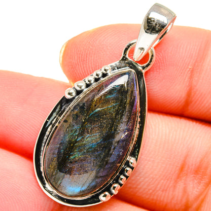 Labradorite Pendants handcrafted by Ana Silver Co - PD17590