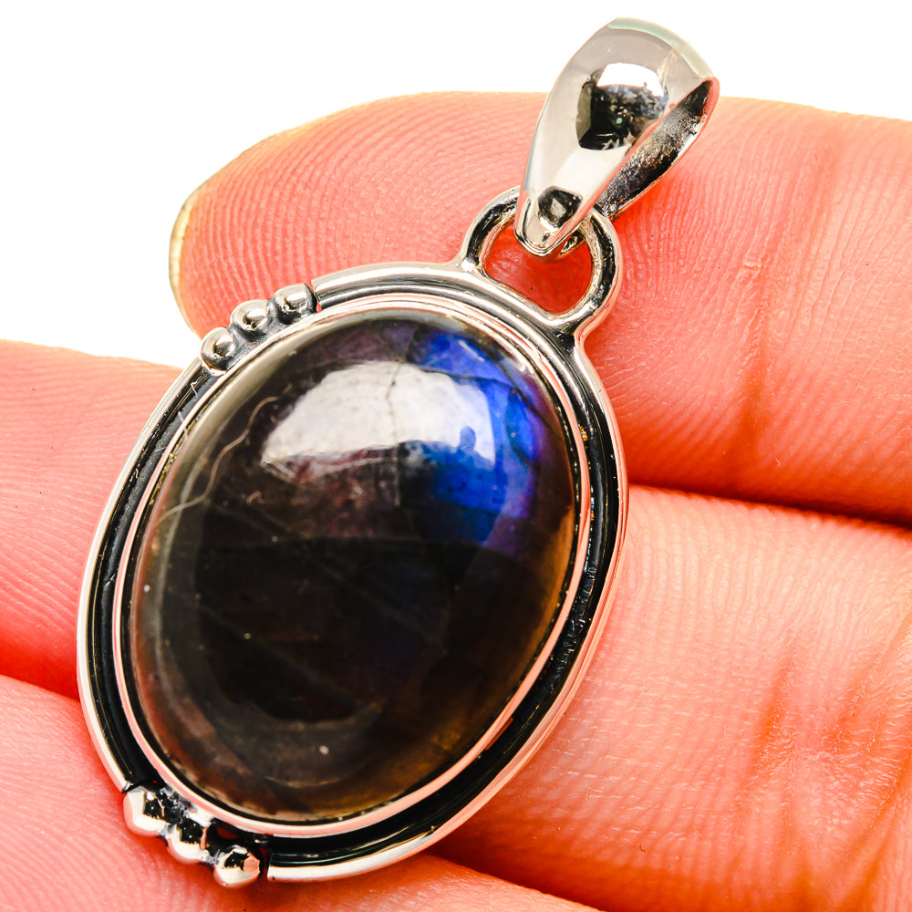 Labradorite Pendants handcrafted by Ana Silver Co - PD17640