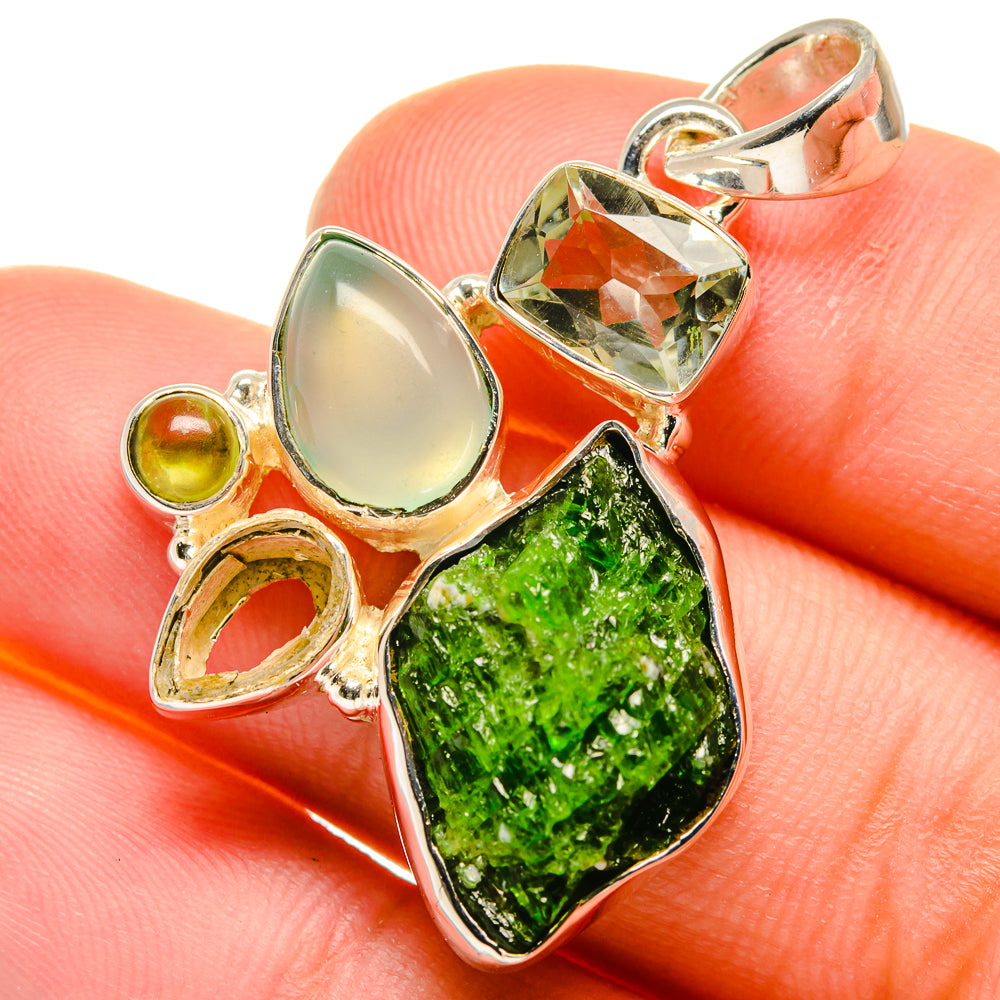 Chrome Diopside Pendants handcrafted by Ana Silver Co - PD17708