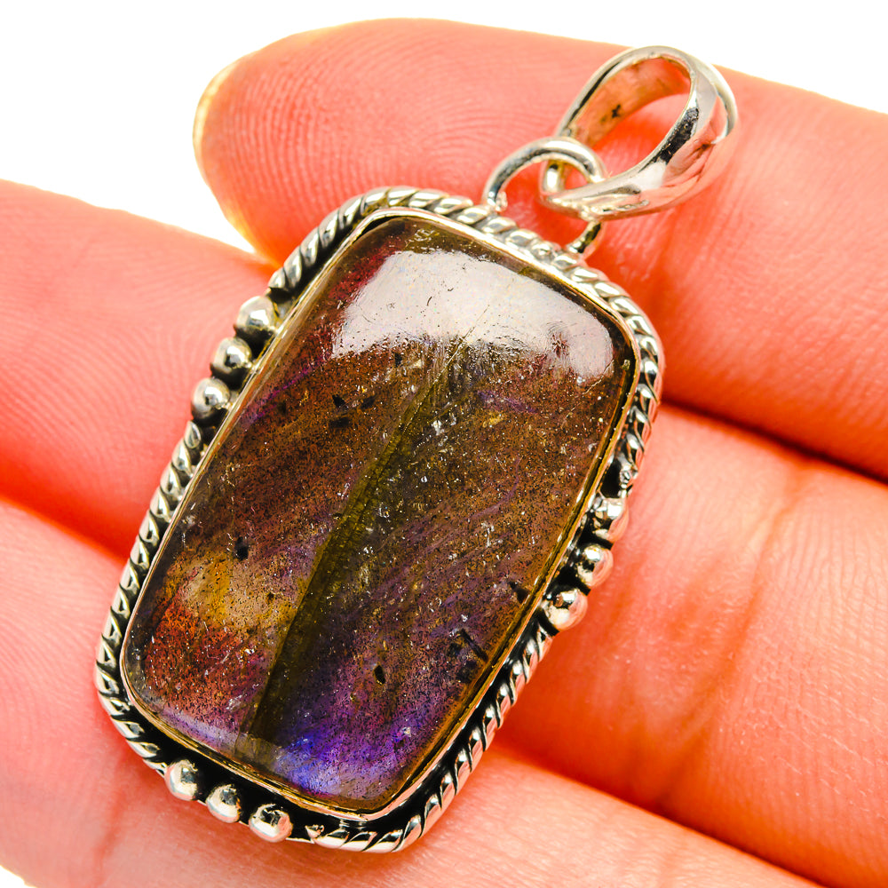 Labradorite Pendants handcrafted by Ana Silver Co - PD17937