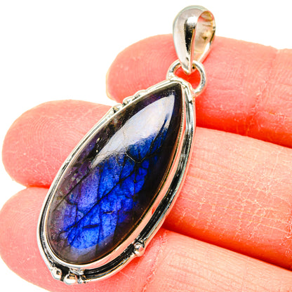 Labradorite Pendants handcrafted by Ana Silver Co - PD18019