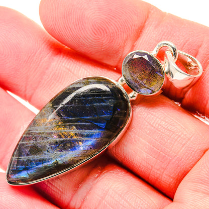Labradorite Pendants handcrafted by Ana Silver Co - PD18114