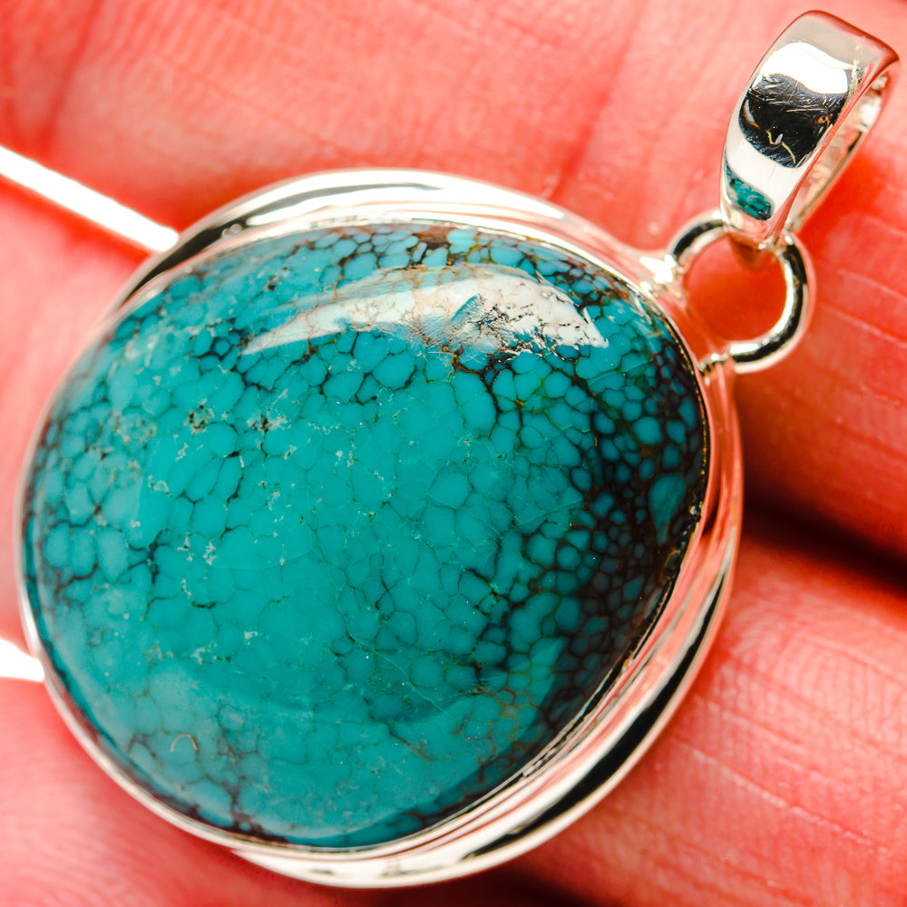 Turquoise gemstone pendant in 925 sterling silver, round cabochon with bail