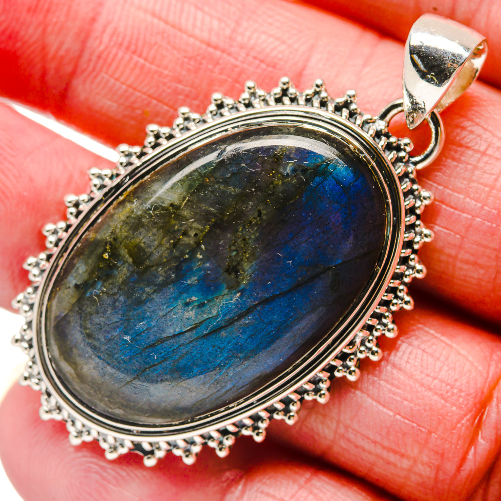 Labradorite Pendants handcrafted by Ana Silver Co - PD18271